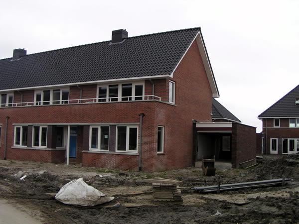 25 februari 2004.